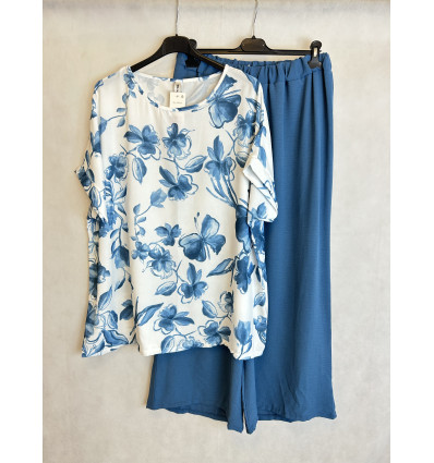 COMPLETO CON BLUSA STAMPA FIORE