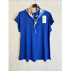 T-SHIRT CON FOULARD