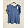 MAGLIA CON OBLO SU SPALLE
