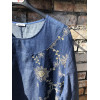 BLUSA IN JEANS RICAMI A FILO