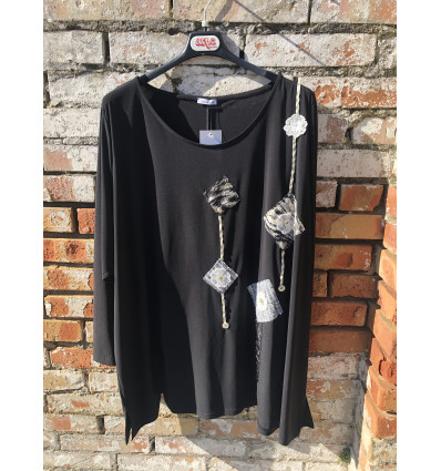 MAGLIA NERA CON INSERTI IN PIZZO