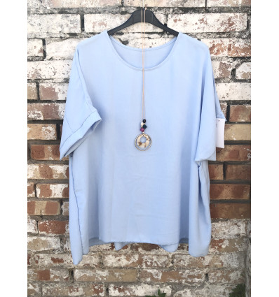 BLUSA TAGLIO A SCATOLA CON COLLANA